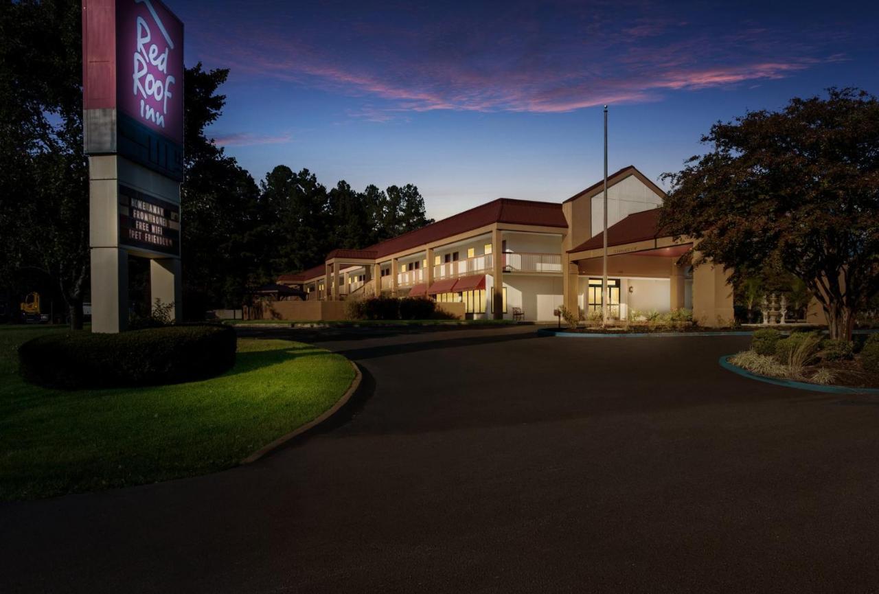 Red Roof Inn Tupelo Bagian luar foto